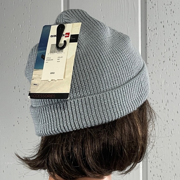 *NWT Quicksilver Light Blue Knitted Cuffed  Beanie Hat - Picture 4 of 4